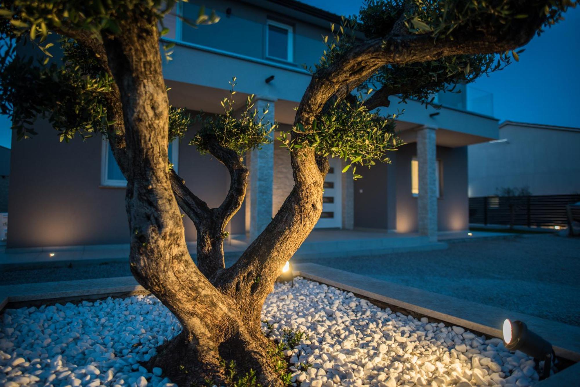 Villa Laura Santalezi ภายนอก รูปภาพ