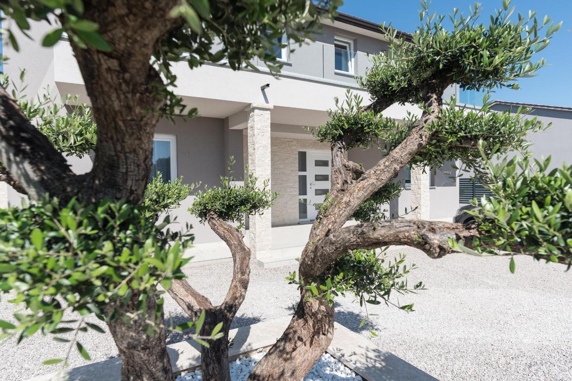 Villa Laura Santalezi ภายนอก รูปภาพ
